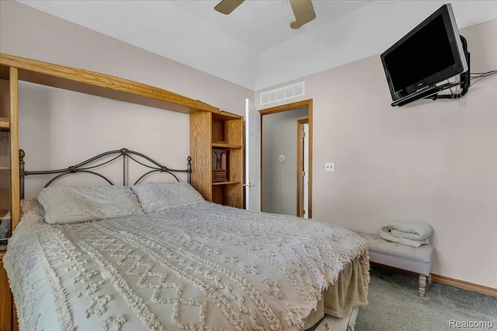 27520 West Road Huron Charter Township MI 48164