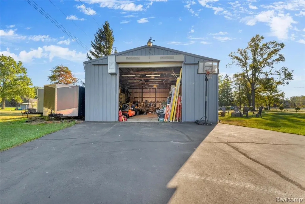 27520 West Road Huron Charter Township MI 48164