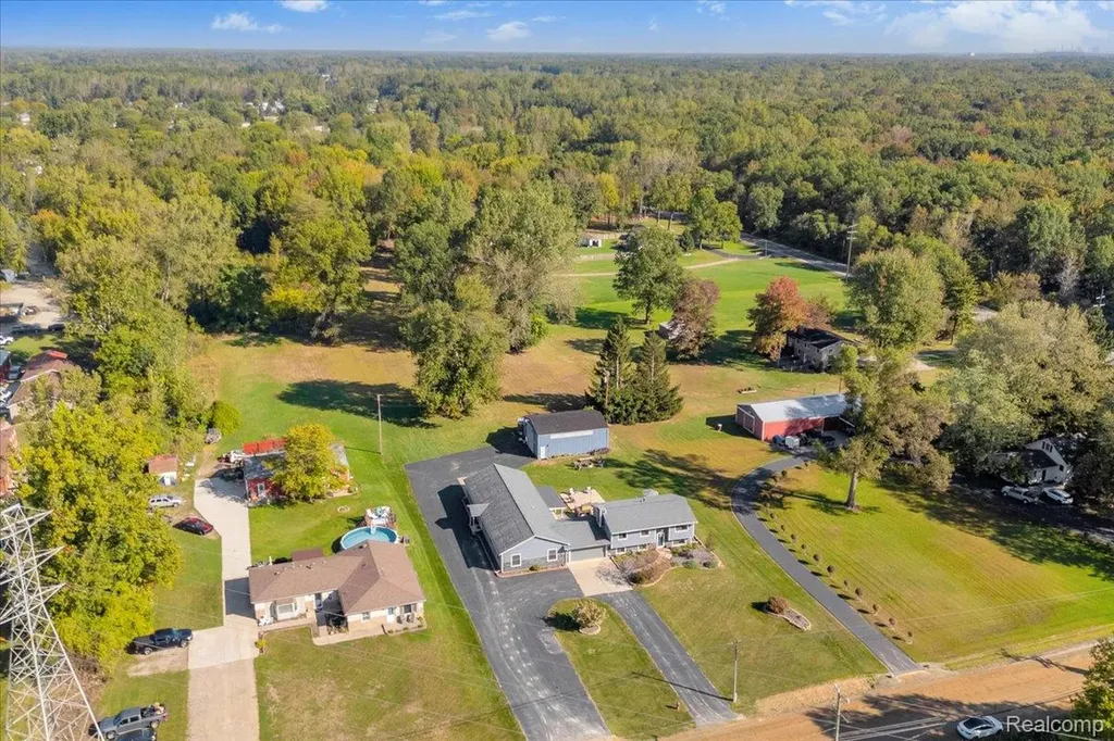 27520 West Road Huron Charter Township MI 48164