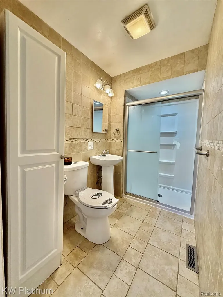 6493 Benoit Road Clay Township MI 48001