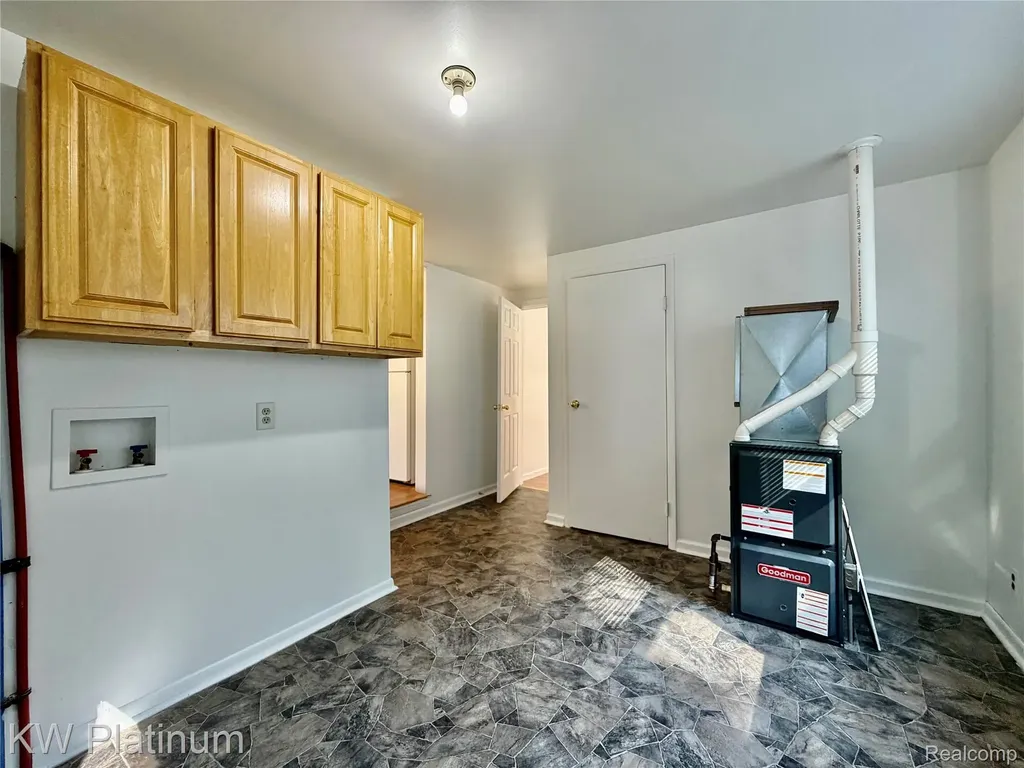 6493 Benoit Road Clay Township MI 48001