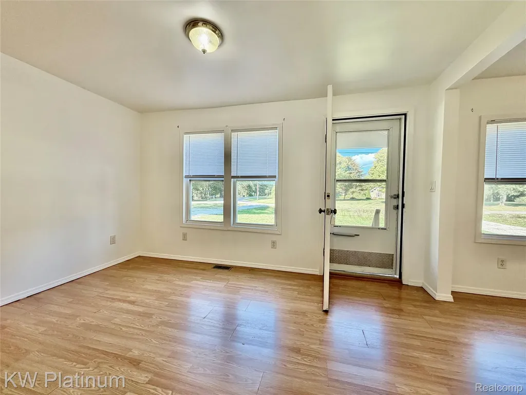 6493 Benoit Road Clay Township MI 48001
