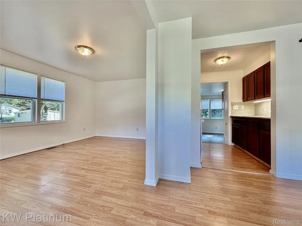 6493 Benoit Road Clay Township MI 48001