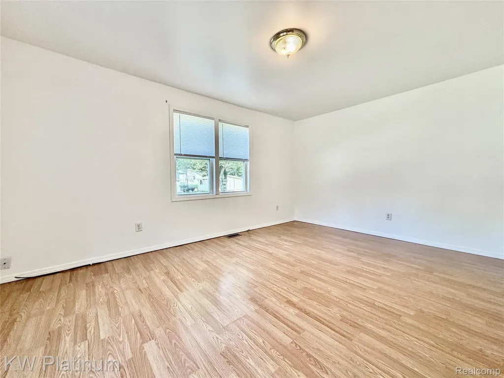 6493 Benoit Road Clay Township MI 48001