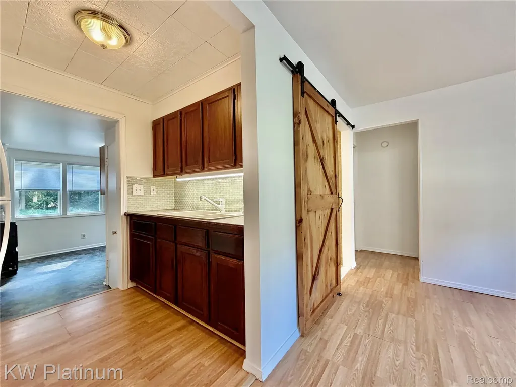 6493 Benoit Road Clay Township MI 48001