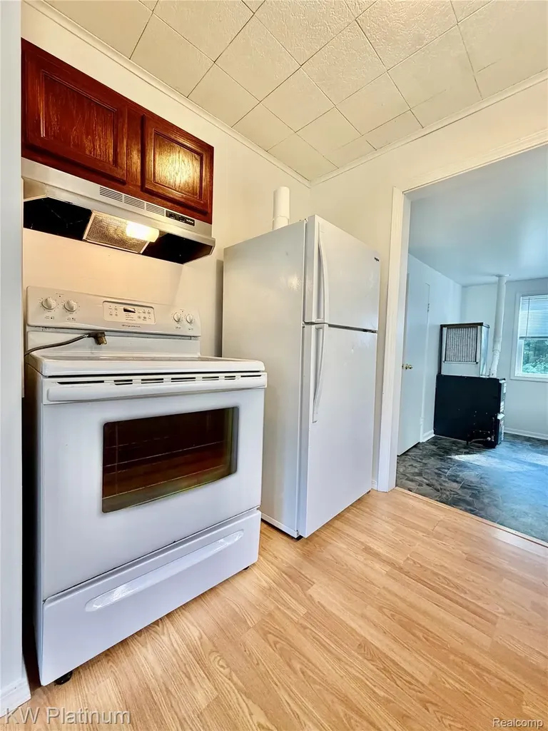 6493 Benoit Road Clay Township MI 48001