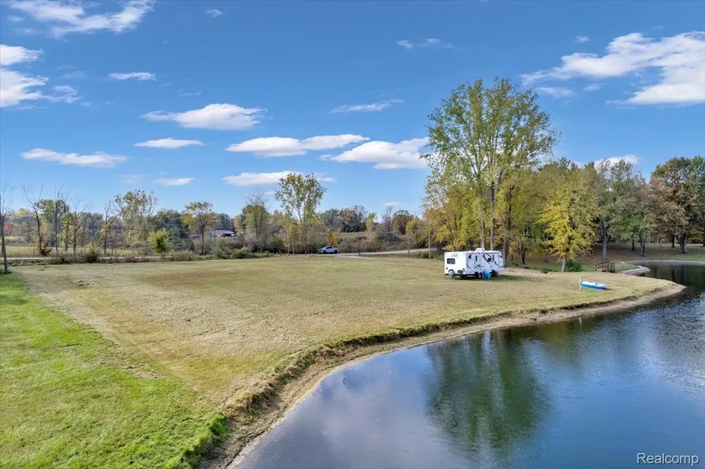 5541 Bordman Road Dryden Township MI 48428