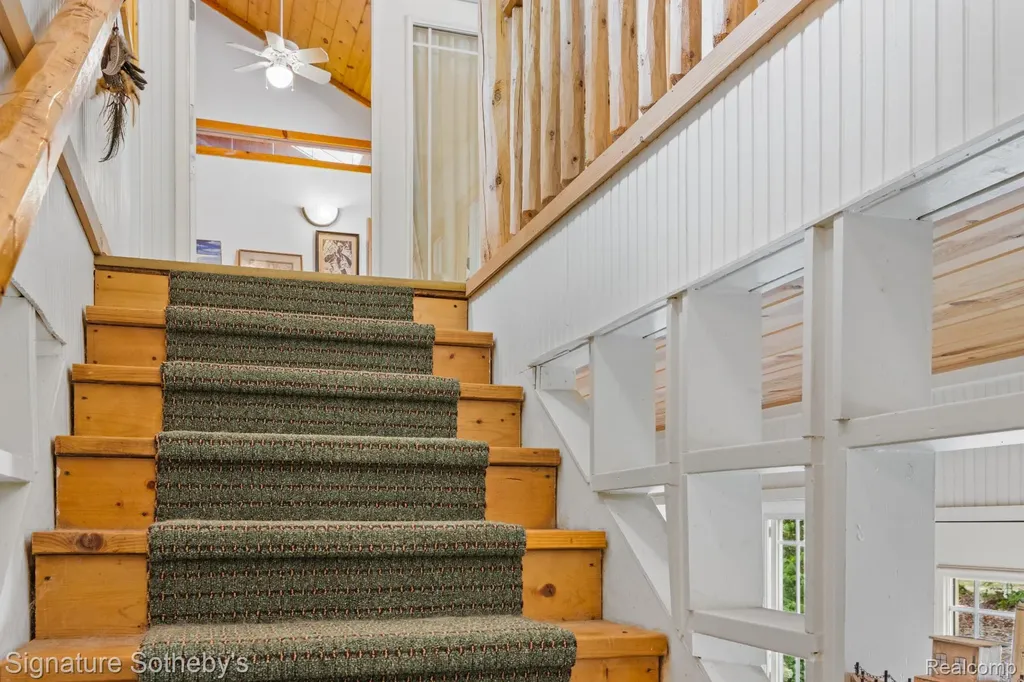 11436 Lakeview Road NE Kalkaska Township MI 49646