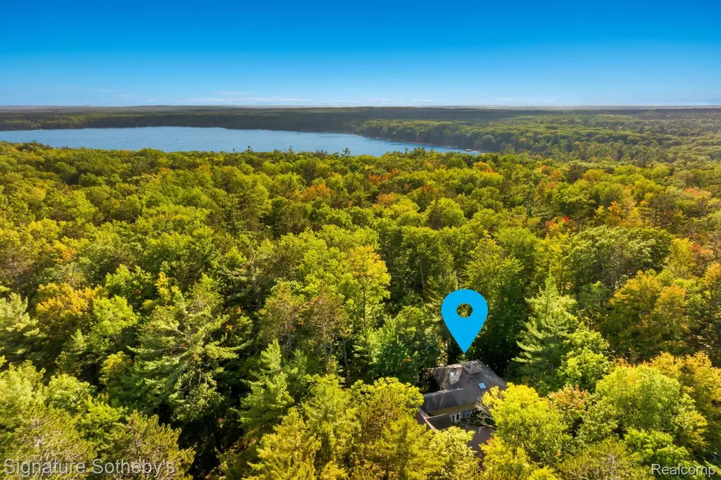 11436 Lakeview Road NE Kalkaska Township MI 49646