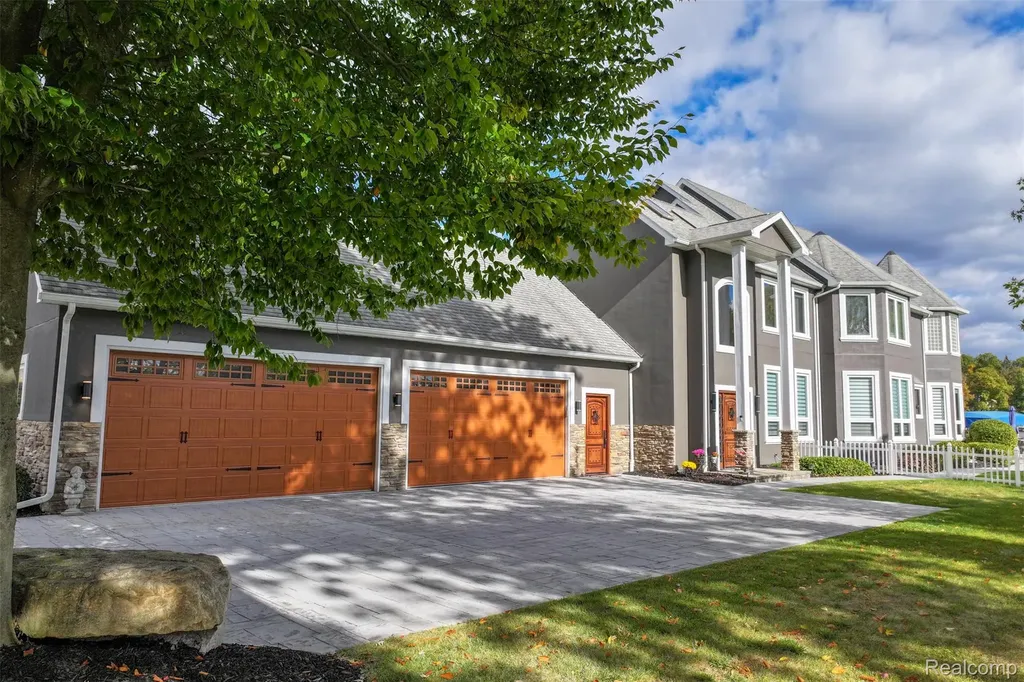 16083 Whitehead Drive Linden City MI 48451