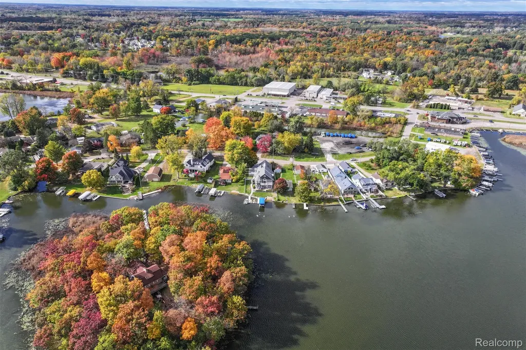 16083 Whitehead Drive Linden City MI 48451
