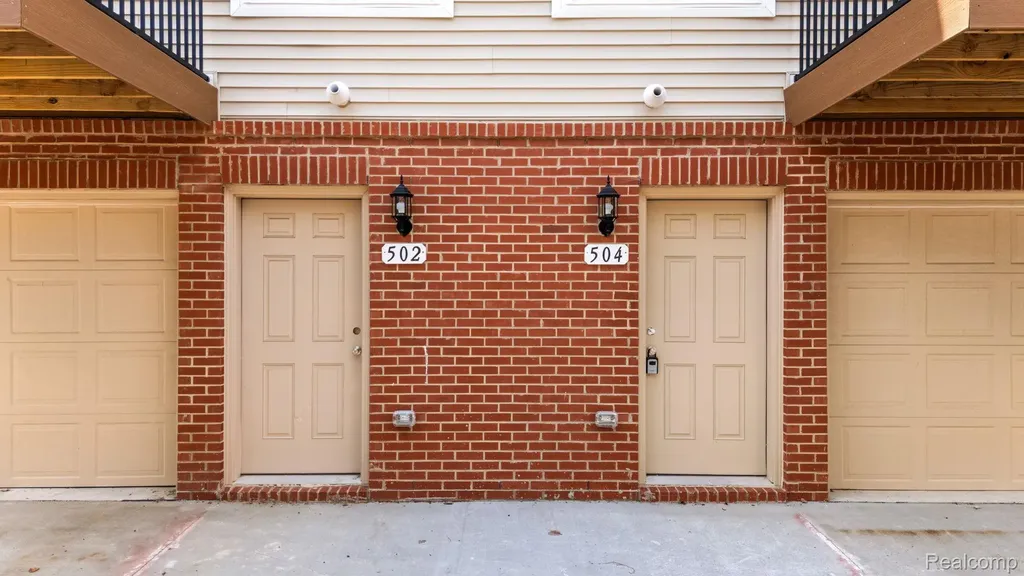 518 Village Lane Milford Village MI 48381