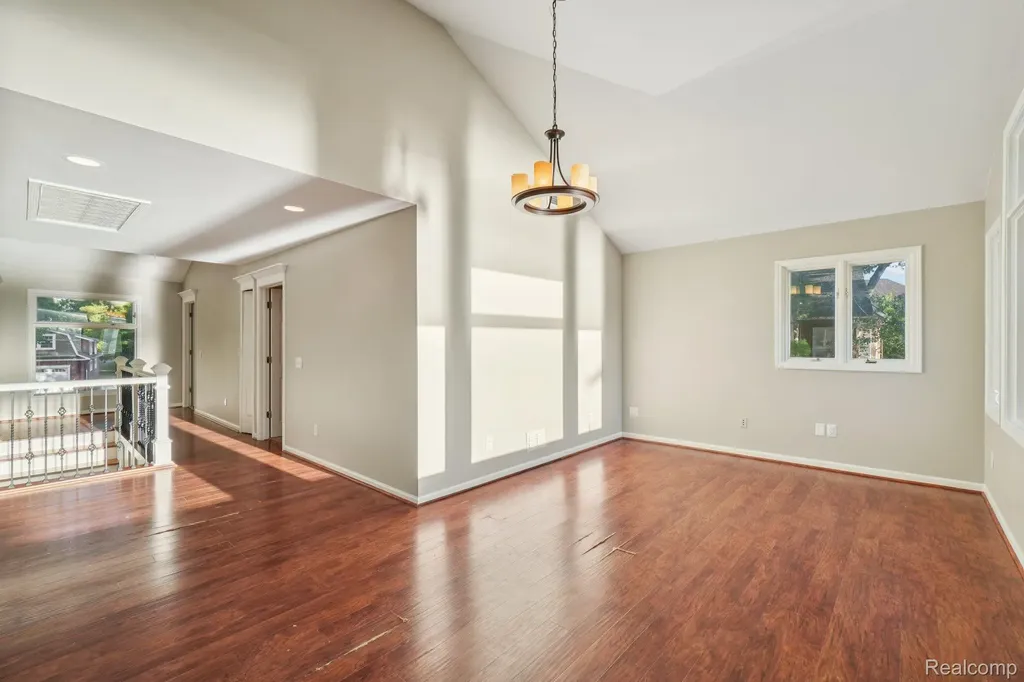 4123 Windiate Park Drive Waterford Charter Township MI 48329