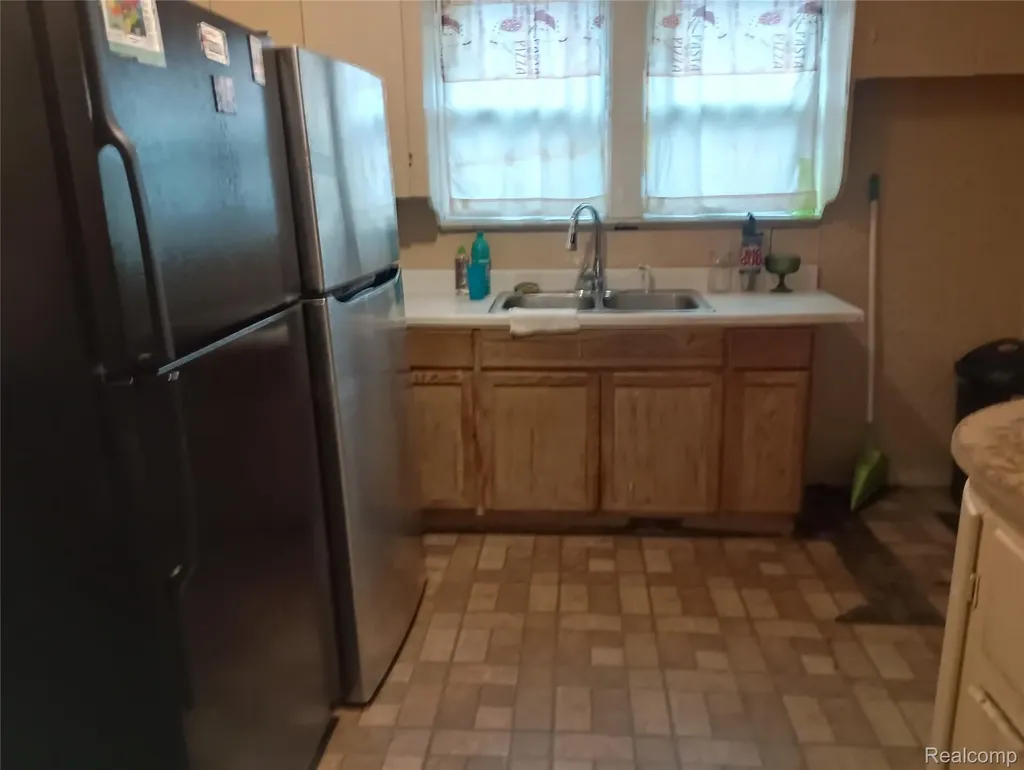 9543 Cheyenne Street Detroit City MI 48227