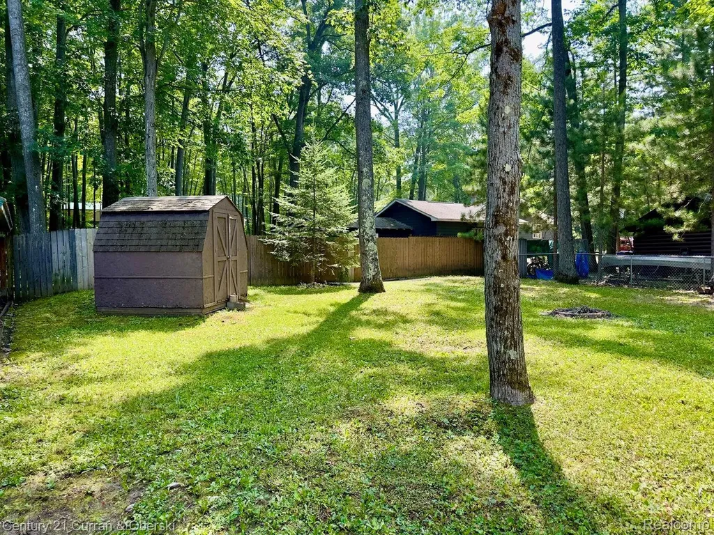 111 Petoskey Drive Roscommon Village MI 48653