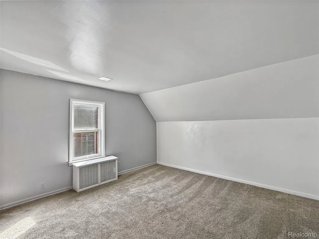 13610 Woodmont Avenue Detroit City MI 48227