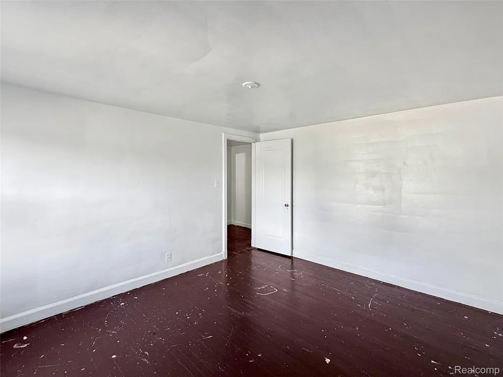 13610 Woodmont Avenue Detroit City MI 48227