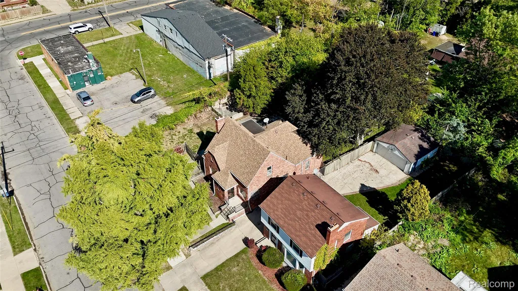 13610 Woodmont Avenue Detroit City MI 48227