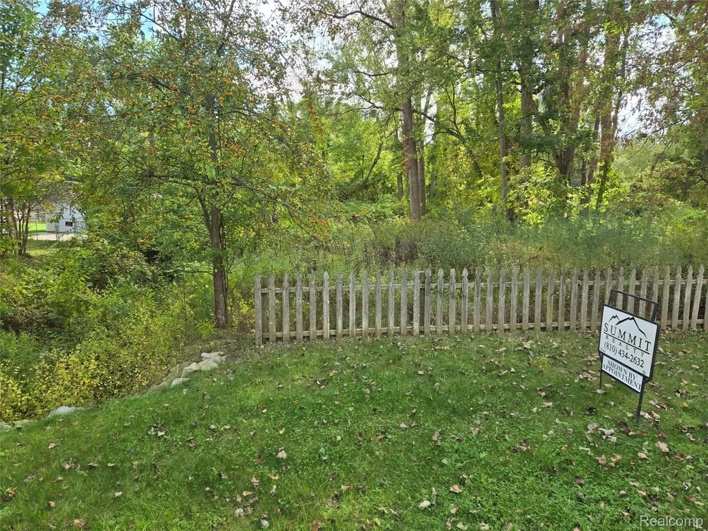 Vl E Glass Road Brandon Charter Township MI 48462