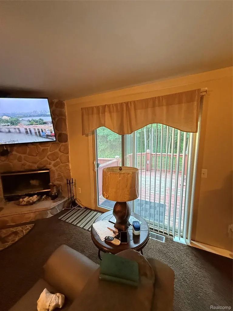 44994 Sondra Drive Van Buren Charter Township MI 48111