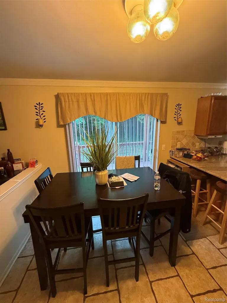 44994 Sondra Drive Van Buren Charter Township MI 48111
