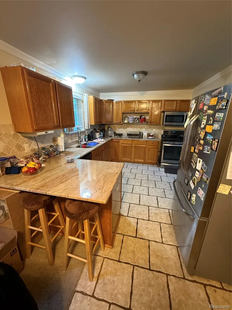 44994 Sondra Drive Van Buren Charter Township MI 48111