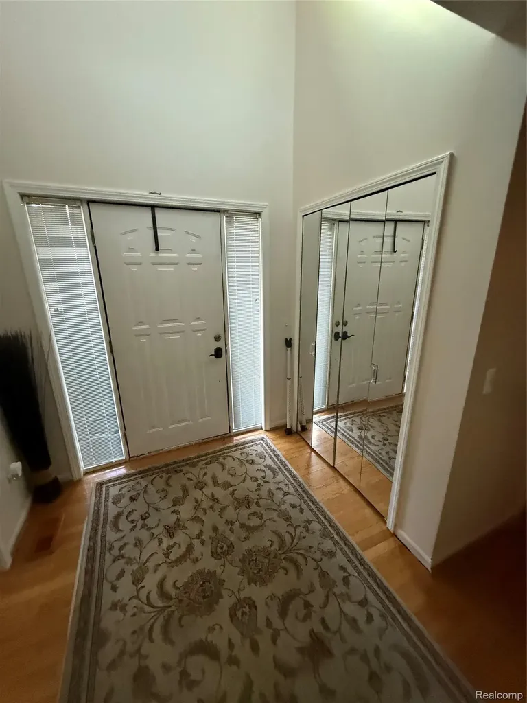 44994 Sondra Drive Van Buren Charter Township MI 48111