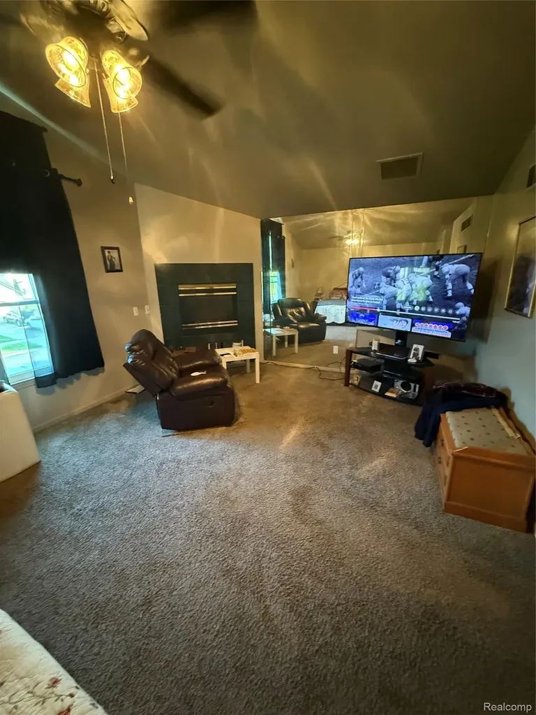 44994 Sondra Drive Van Buren Charter Township MI 48111