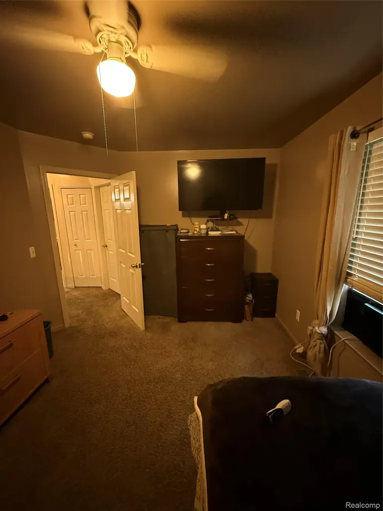 44994 Sondra Drive Van Buren Charter Township MI 48111