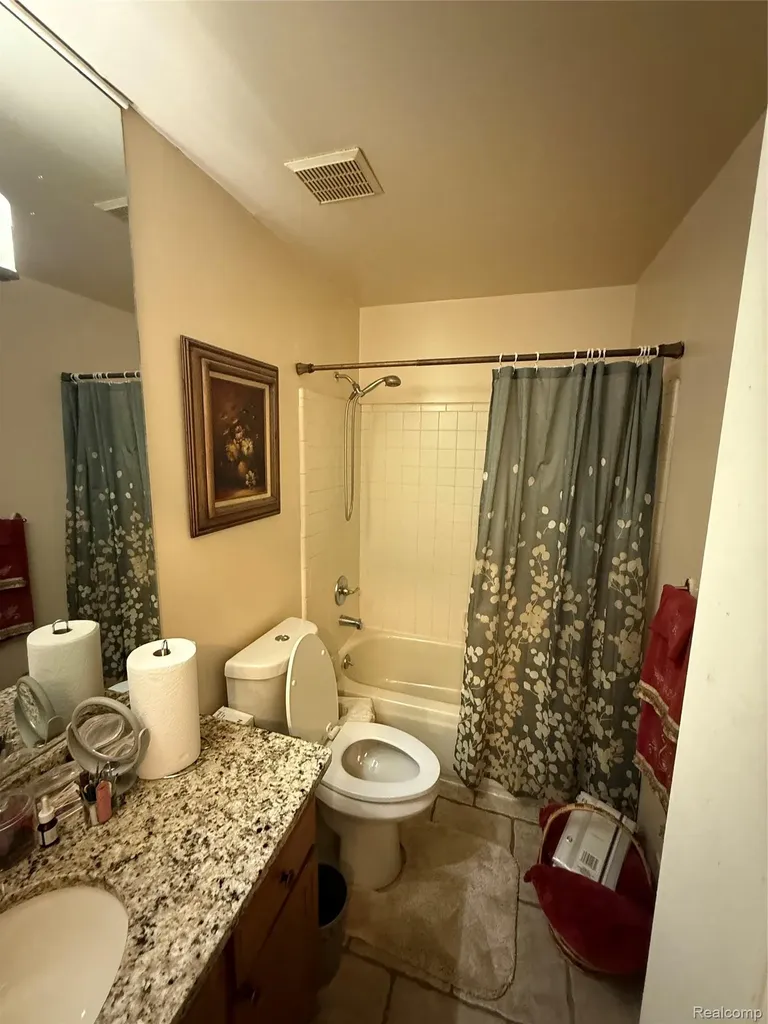 44994 Sondra Drive Van Buren Charter Township MI 48111
