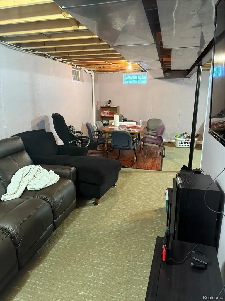 44994 Sondra Drive Van Buren Charter Township MI 48111