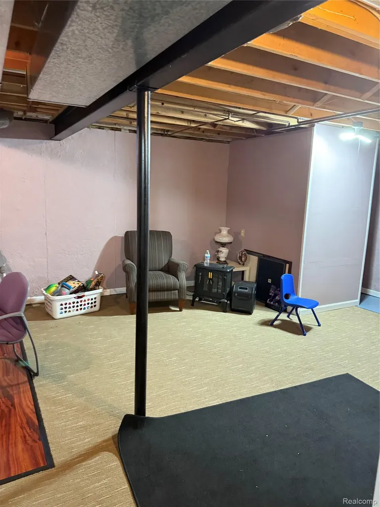 44994 Sondra Drive Van Buren Charter Township MI 48111