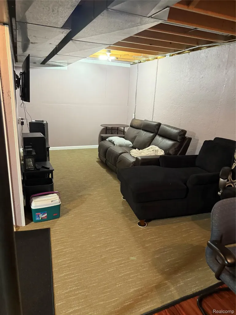 44994 Sondra Drive Van Buren Charter Township MI 48111