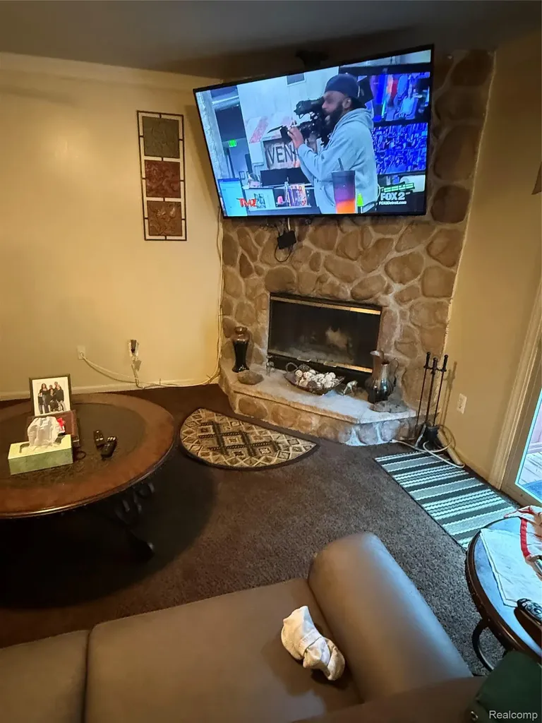 44994 Sondra Drive Van Buren Charter Township MI 48111