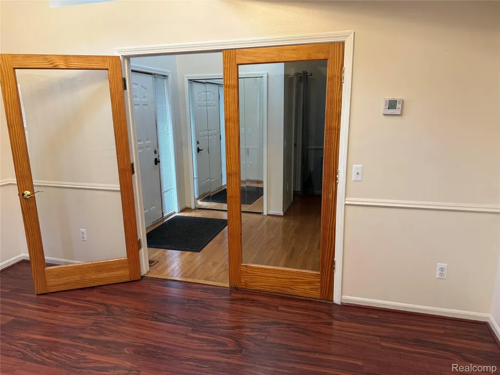 44994 Sondra Drive Van Buren Charter Township MI 48111