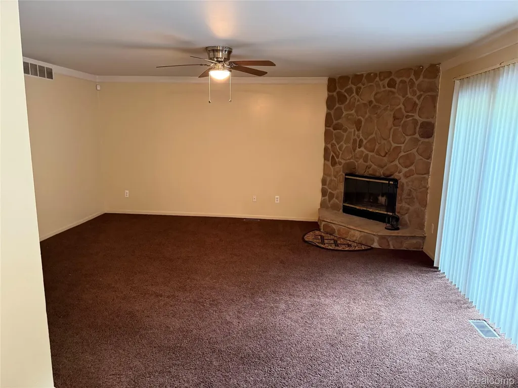 44994 Sondra Drive Van Buren Charter Township MI 48111