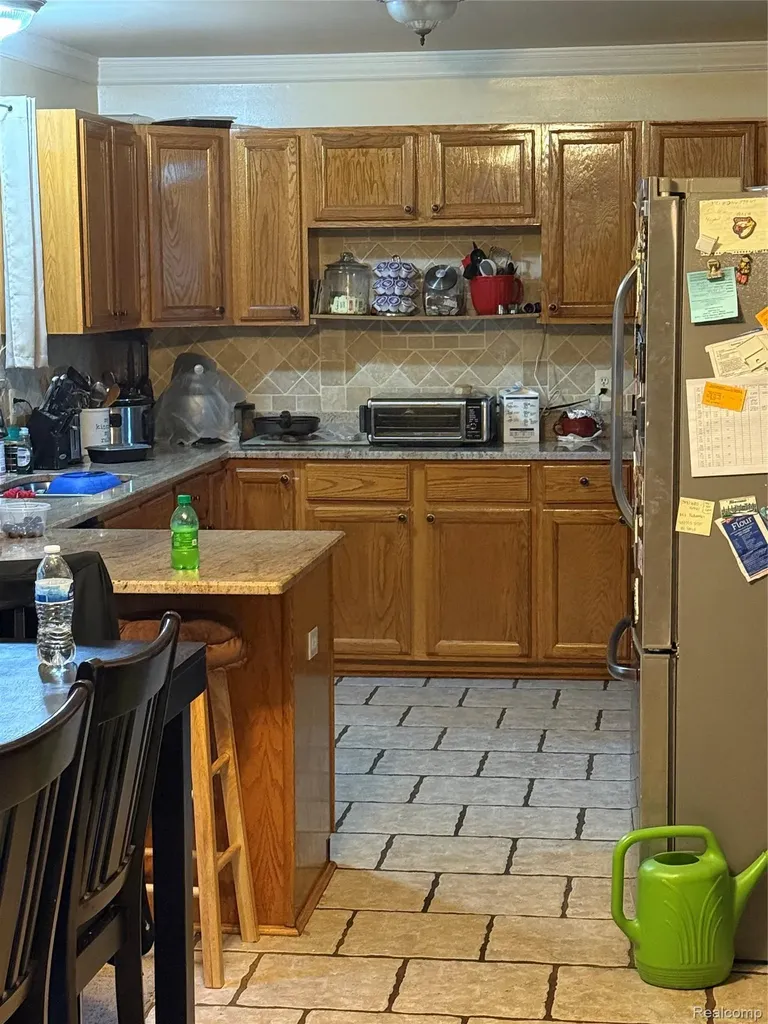 44994 Sondra Drive Van Buren Charter Township MI 48111