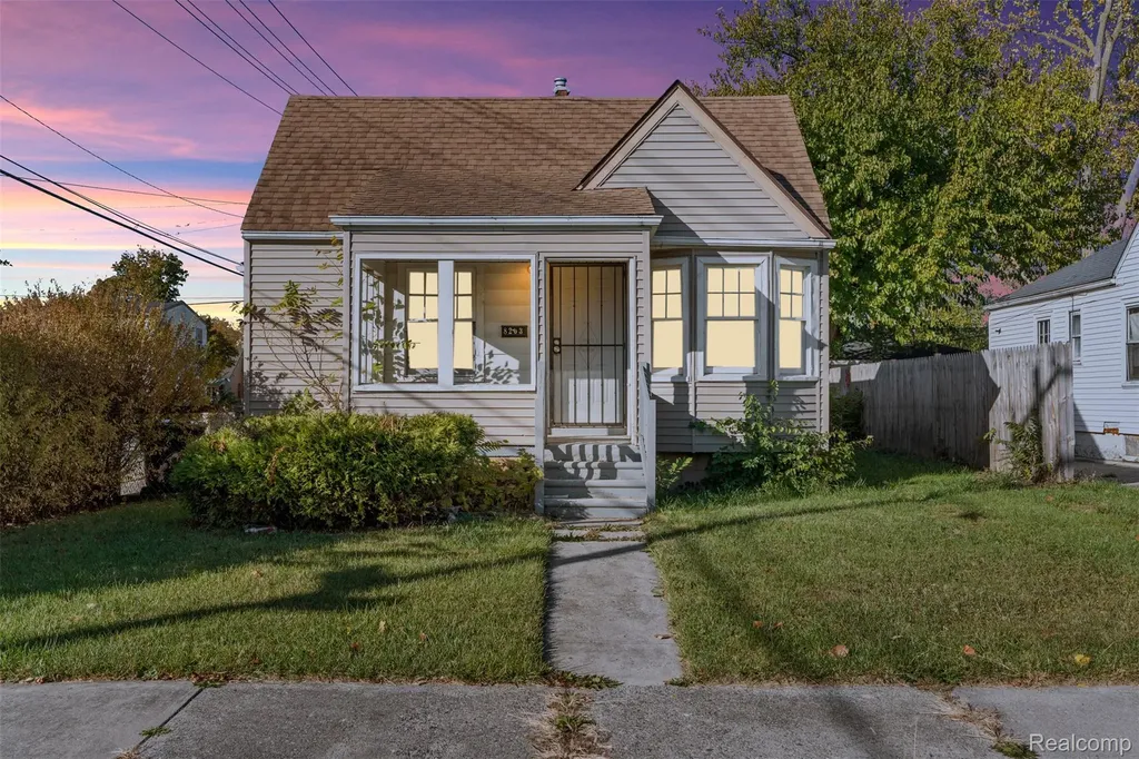 8203 Brace Street Detroit City MI 48228