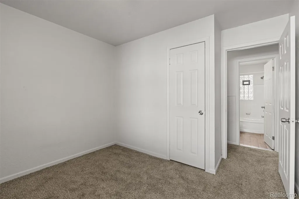 8203 Brace Street Detroit City MI 48228