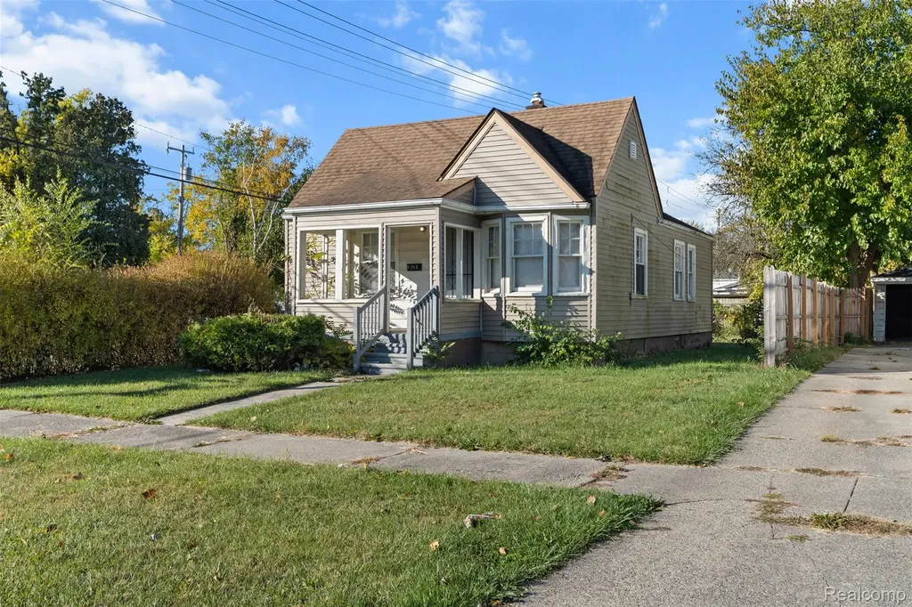 8203 Brace Street Detroit City MI 48228