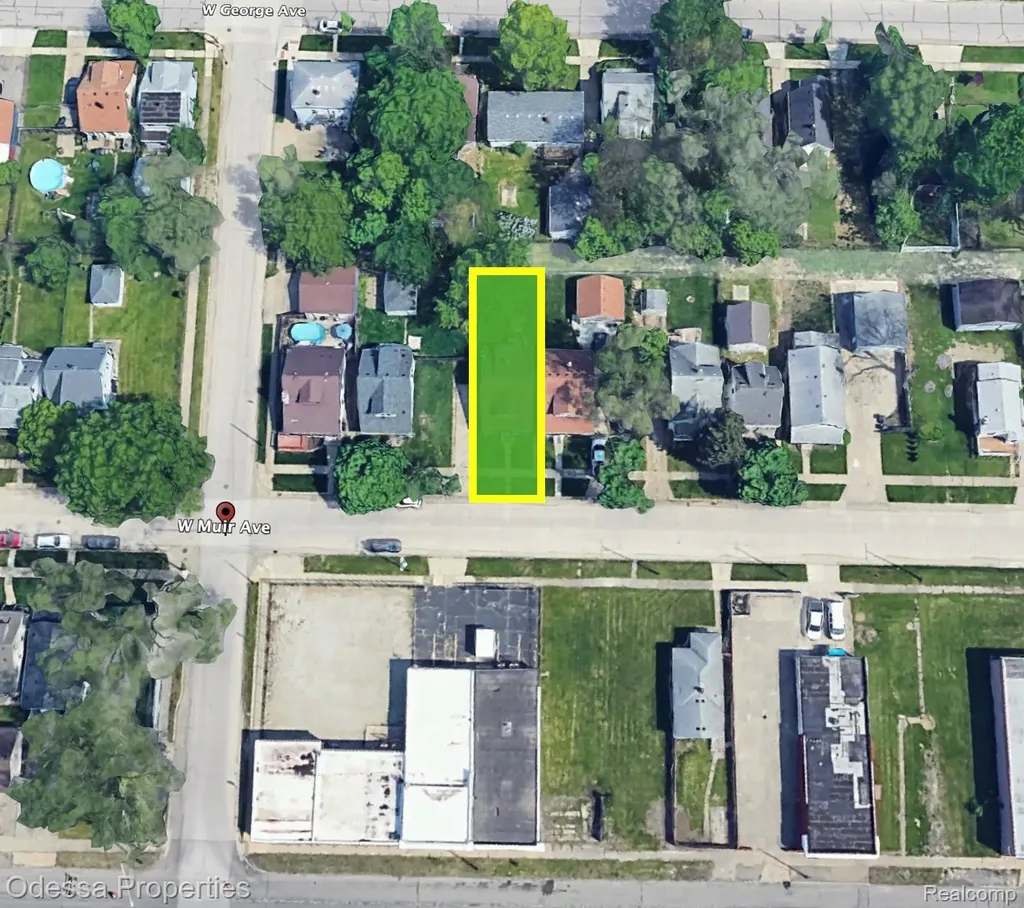 152 W Muir Avenue Hazel Park City MI 48030