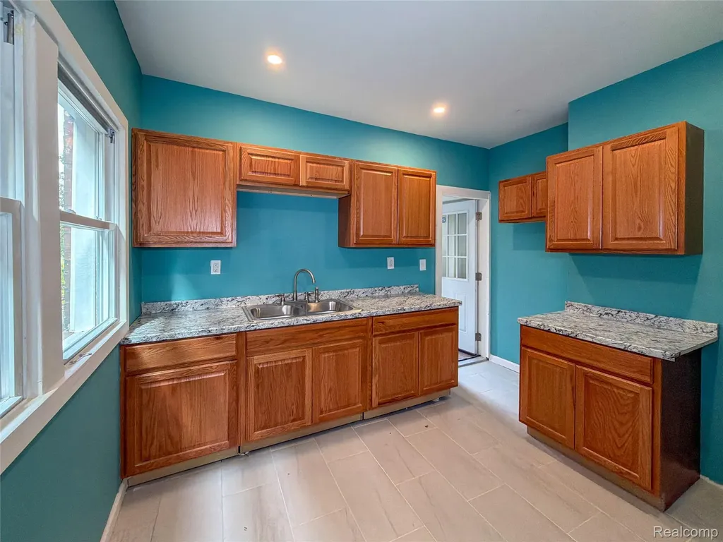 4656 Vancouver Street Detroit City MI 48204