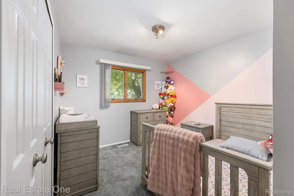 42002 Coulon Drive Clinton Charter Township MI 48038
