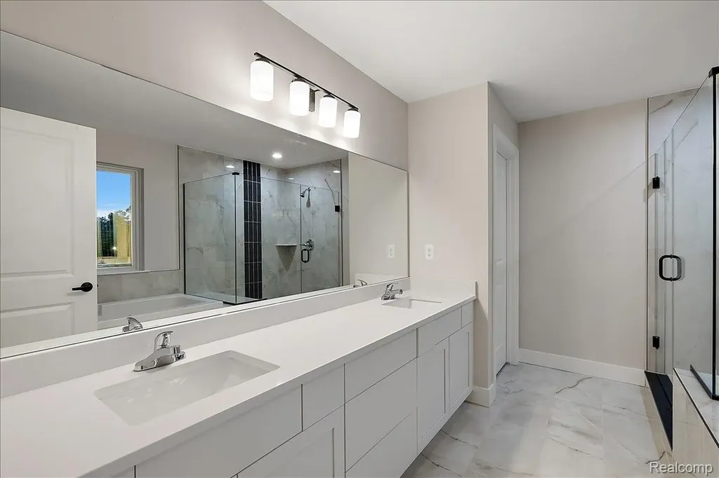 50669 Mistwood Drive Macomb Township MI 48042