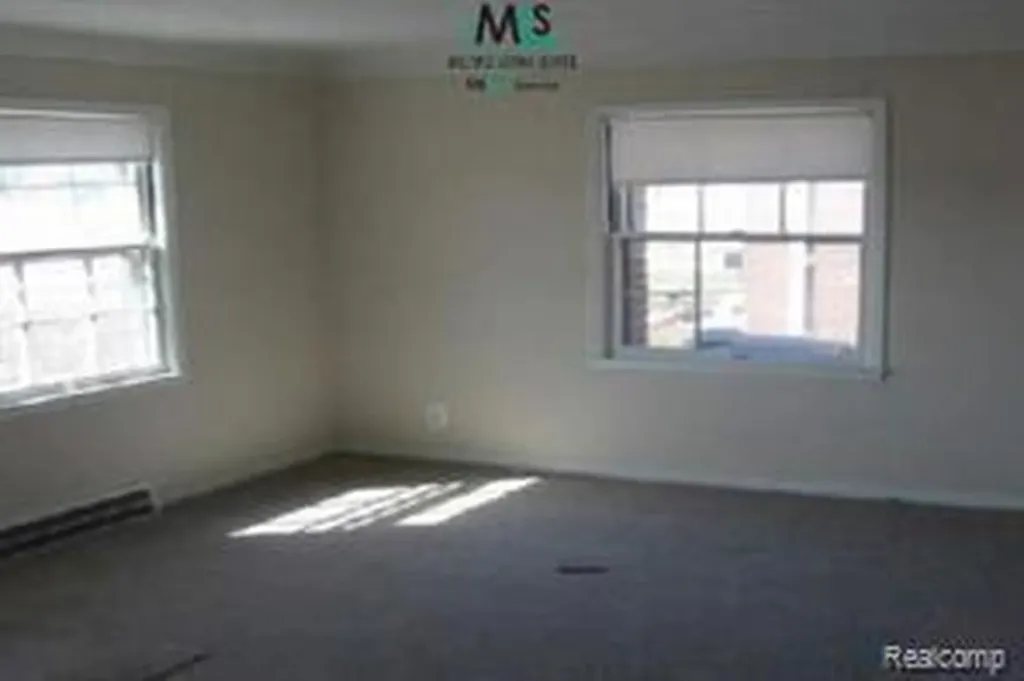 20715 Moross Road Detroit City MI 48224