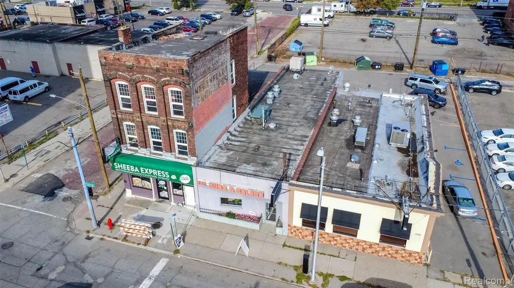 1360 W Fort Street Detroit City MI 48226