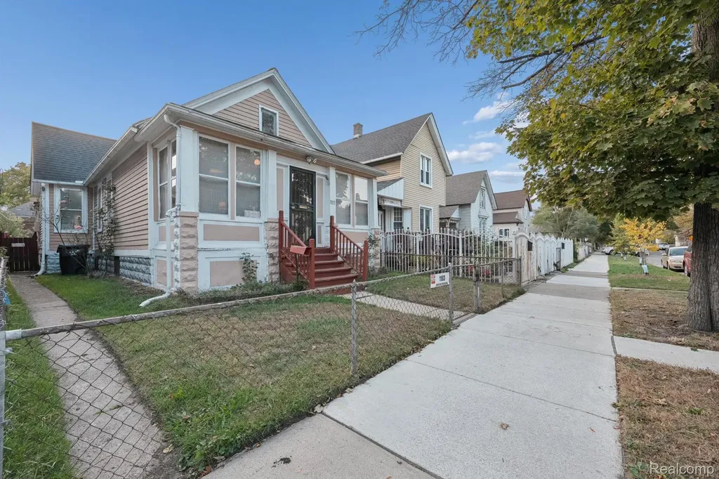 1103 Lansing Street Detroit City MI 48209