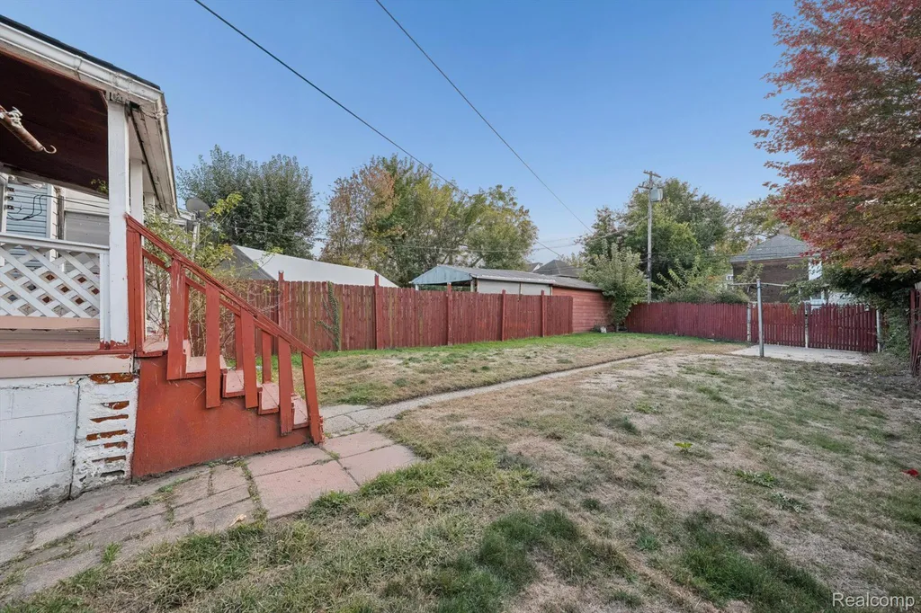 1103 Lansing Street Detroit City MI 48209