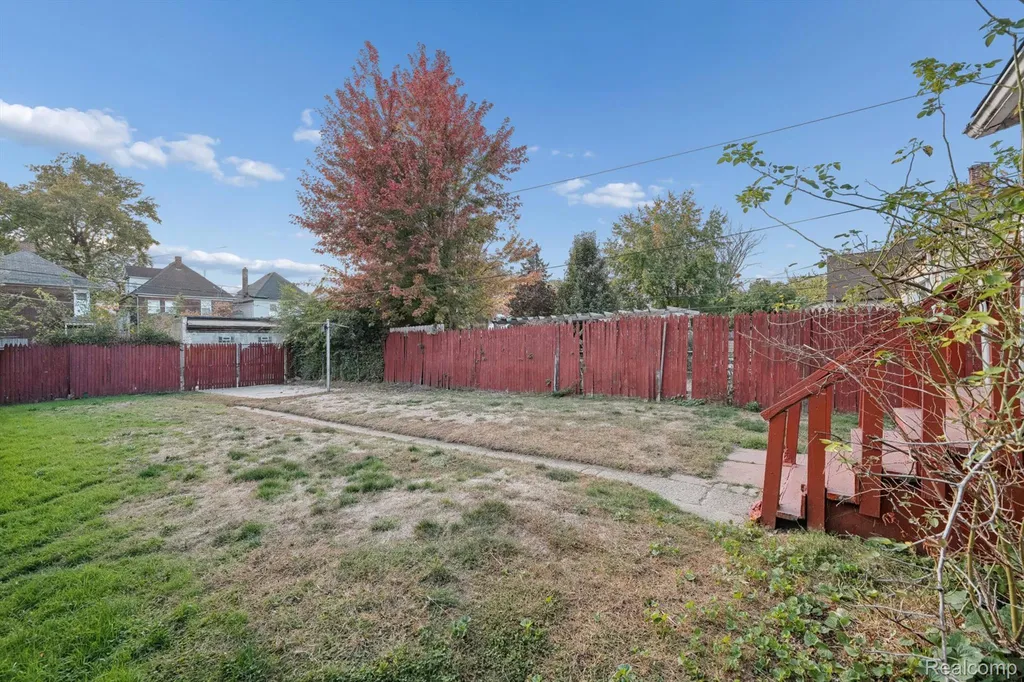 1103 Lansing Street Detroit City MI 48209