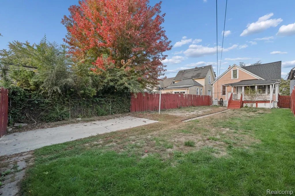 1103 Lansing Street Detroit City MI 48209